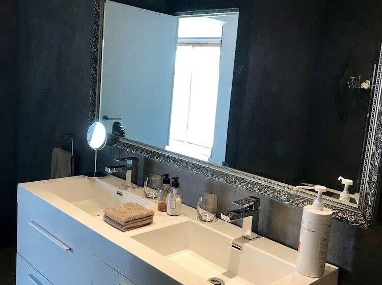 Comfort Appartement met 1 Slaapkamer, Residence William French