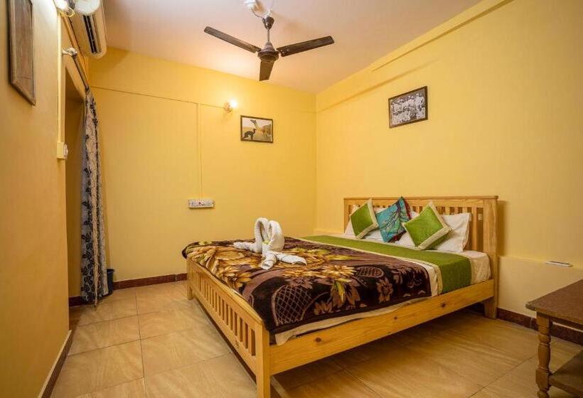 اتاق لوکس, Crazy Camel Hotel & Safari