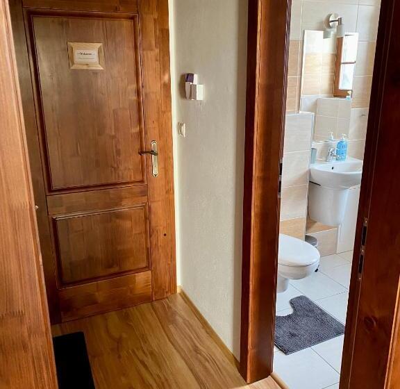 آپارتمان دوبلکس 1 خوابه, Vila Mlynica