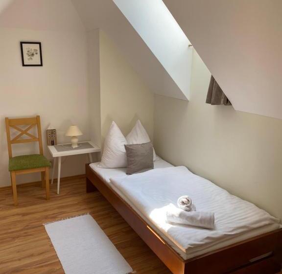 آپارتمان دوبلکس 1 خوابه, Vila Mlynica