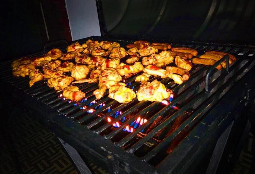 Basis 3-Bett-Zimmer, Sajee Villa