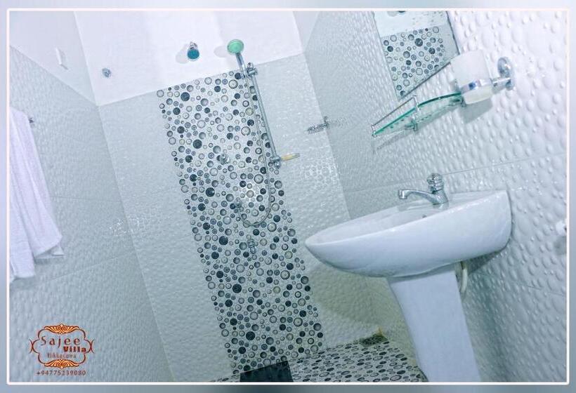 Economy Zimmer, Sajee Villa