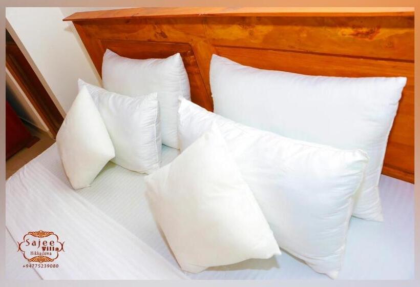 Economy Zimmer, Sajee Villa