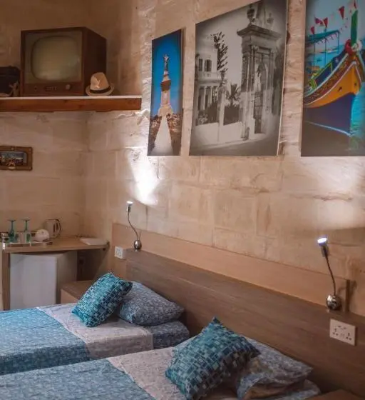 اتاق استاندارد با بالکن, The 1930 S Maltese Residence