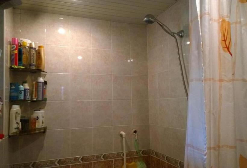 اتاق اکونومی, Guest House Edem