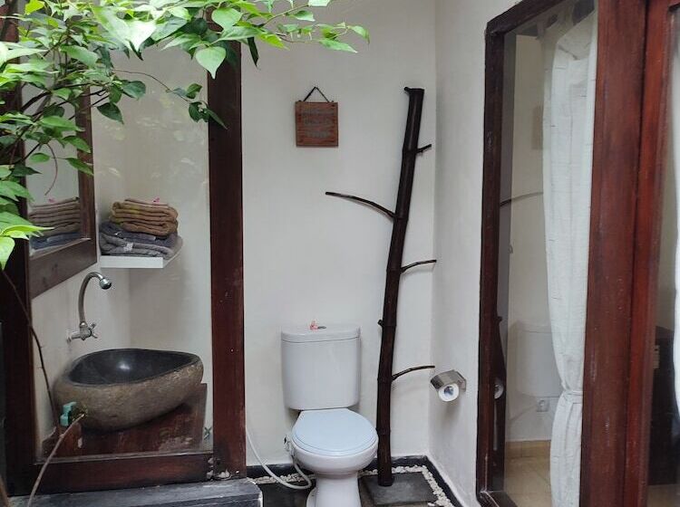 スーペリアールーム, The This Kon Gili Meno