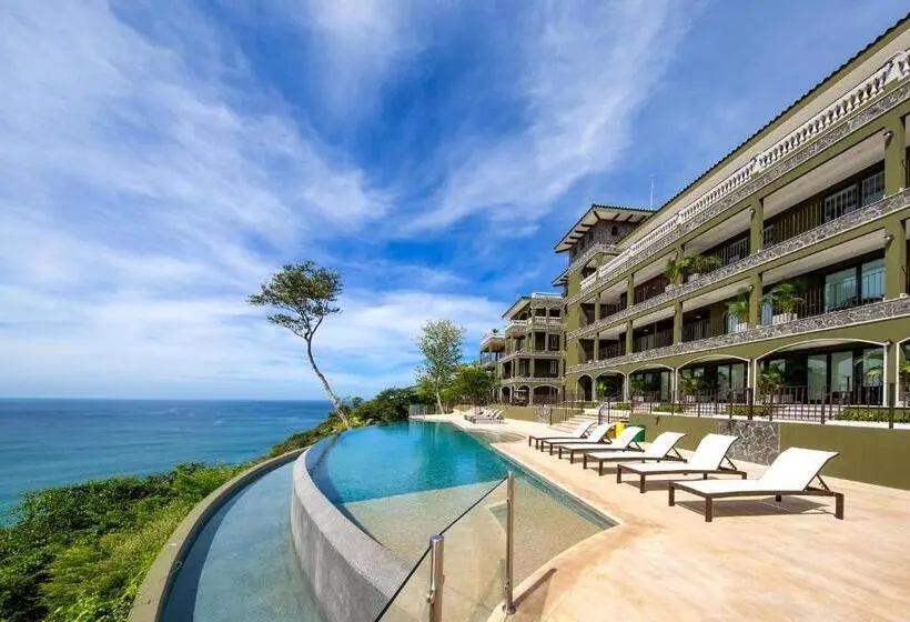海の見える3ベッドルームアパートメント, 360 Splendor Del Pacifico Residences