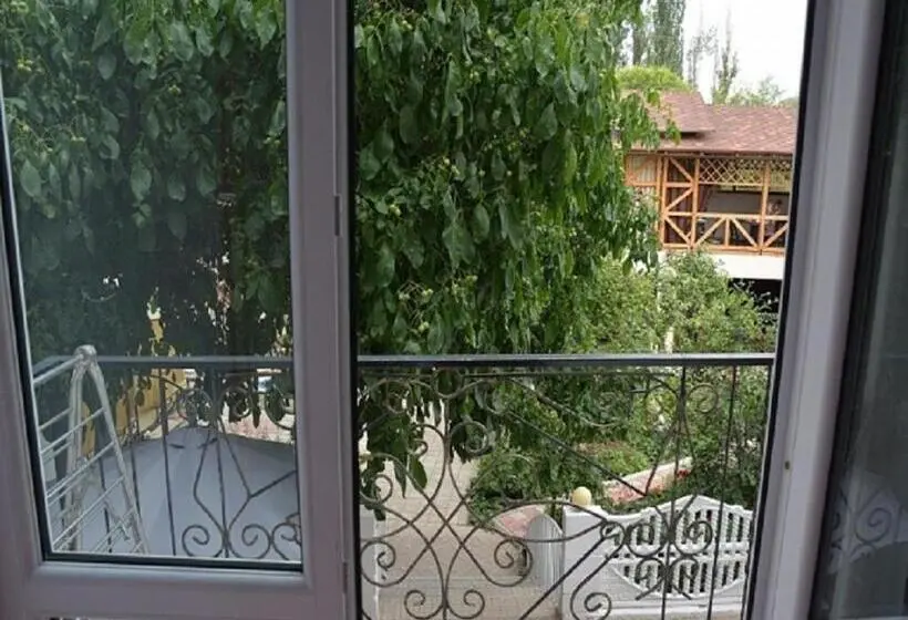 اتاق استاندارد با بالکن, Guest House Albatros
