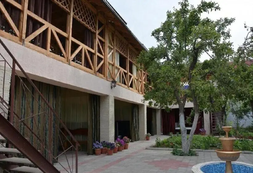 اتاق لوکس با بالکن, Guest House Albatros