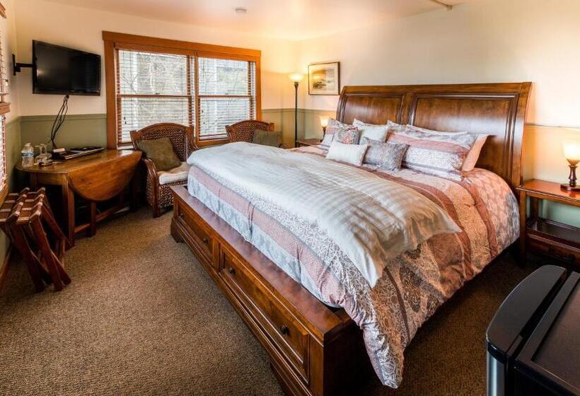 带大床的标准间, The Heron Inn And Day Spa