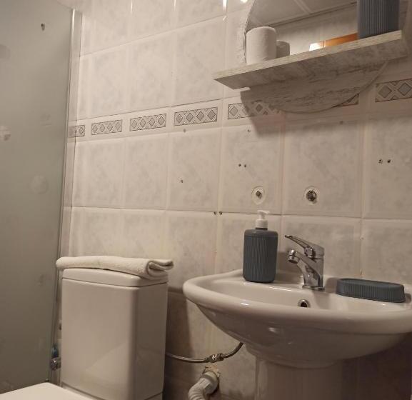 套房带泳池景, Işıl Suit Apart Otel