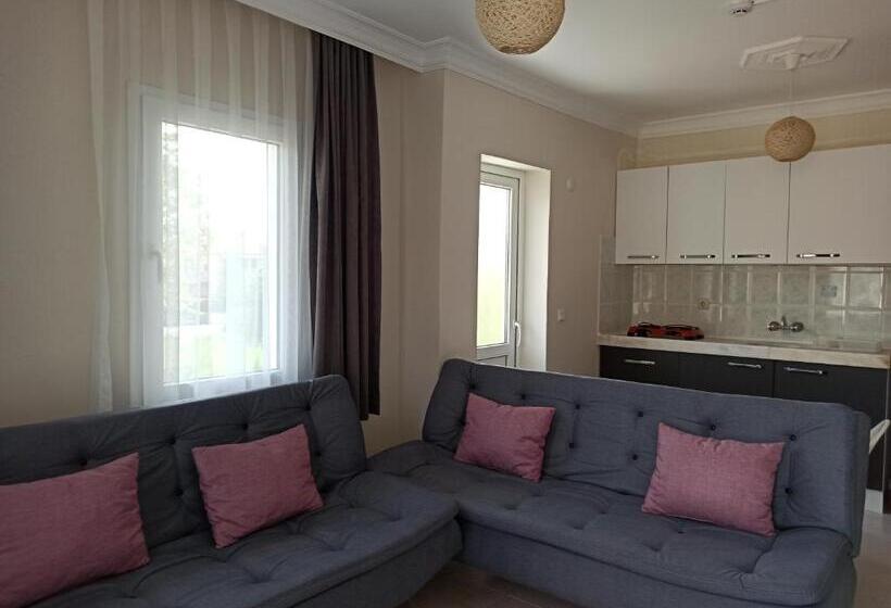套房带园景, Işıl Suit Apart Otel