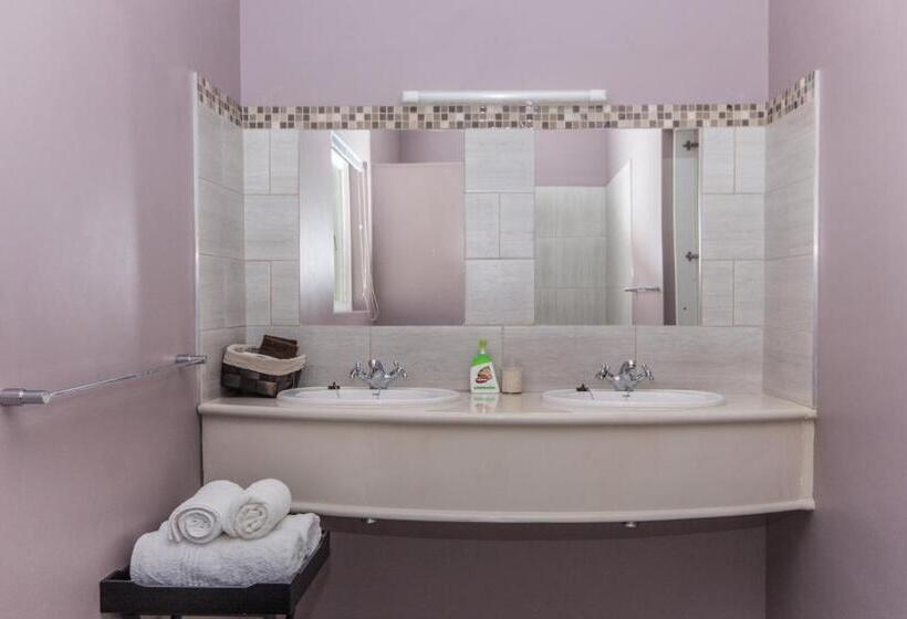 غرفة ديلوكس, 10 Windell Self Catering Accommodation