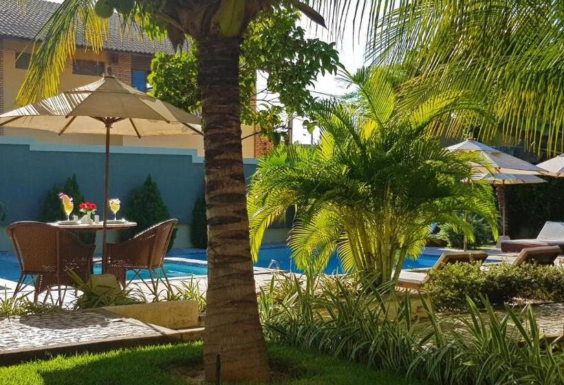 Апартаменты Deluxe 1 Спальня, Ravenala Hotel Boutique