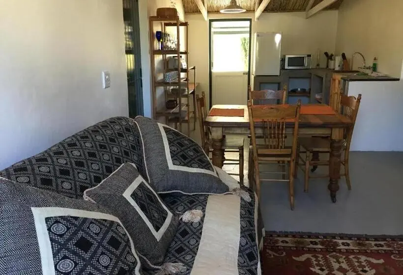 スタンダードバンガロー, Kookfontein Farm Cottages