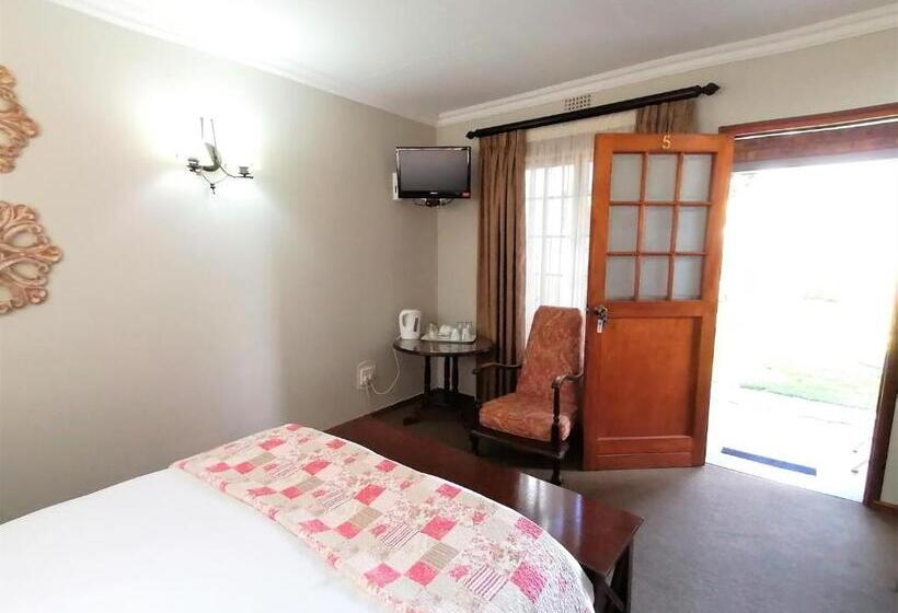 غرفة قياسية مطلّة علي حمام السباحة, Van Dykshuis Guest House