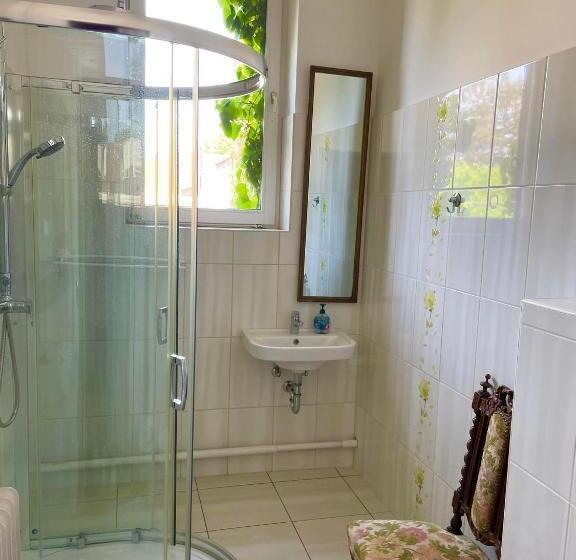 ガーデンビュースタンダードルーム, Villa Luca