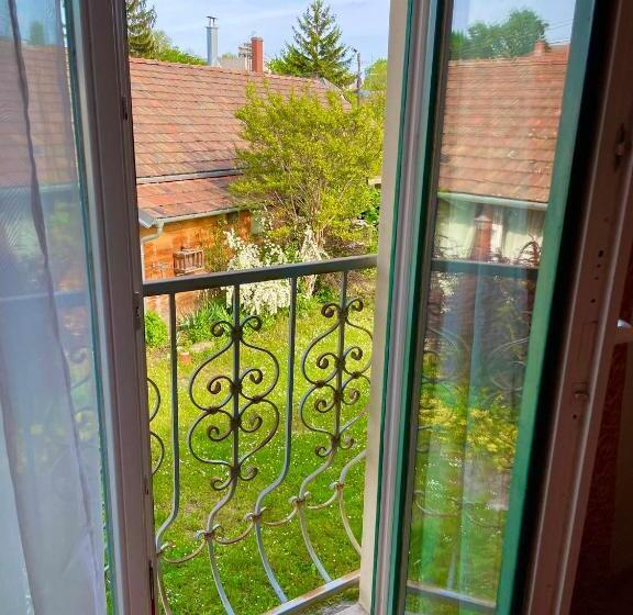 バルコニー付きスタンダードルーム, Villa Luca