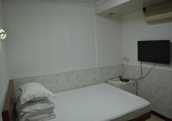 اتاق استاندارد یک نفره, Astronaut S