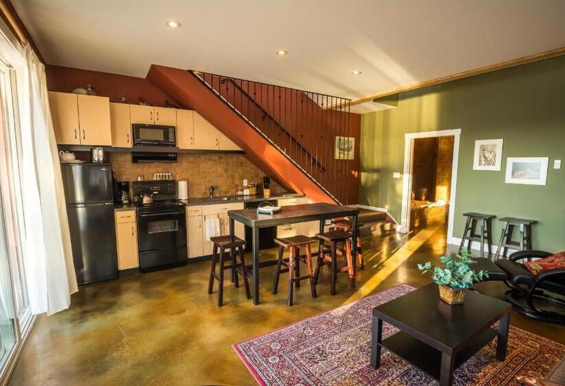 Бунгало Стандарт 2 Спальни, Crooked Tree Guest Suites