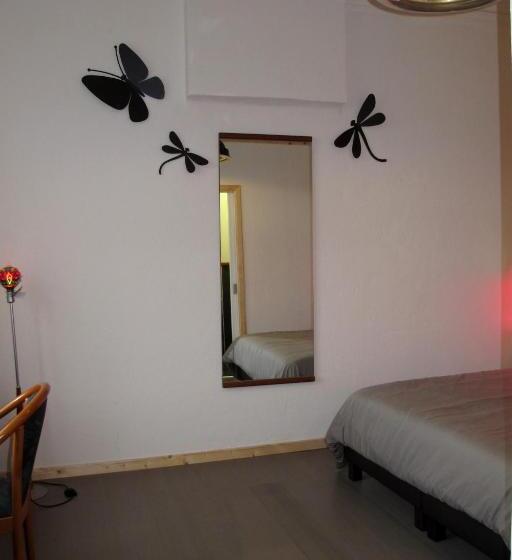 סטודיו סטנדרט, מיטה זוגית, Stone Station