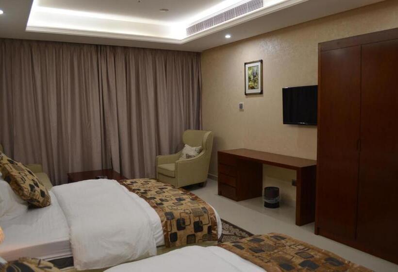 Apartamento 2 Dormitórios, دار الوداد   Dar Al Wedad