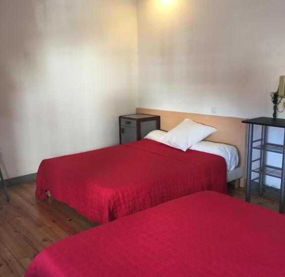 غرفة قياسية رباعية, Relais Sud