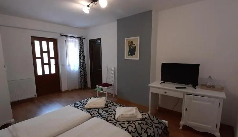 Superior Room King Size Bed, Gasthof Clara