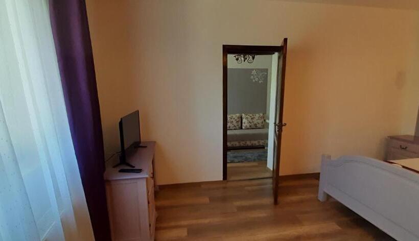 1 Bedroom Deluxe Apartment, Gasthof Clara