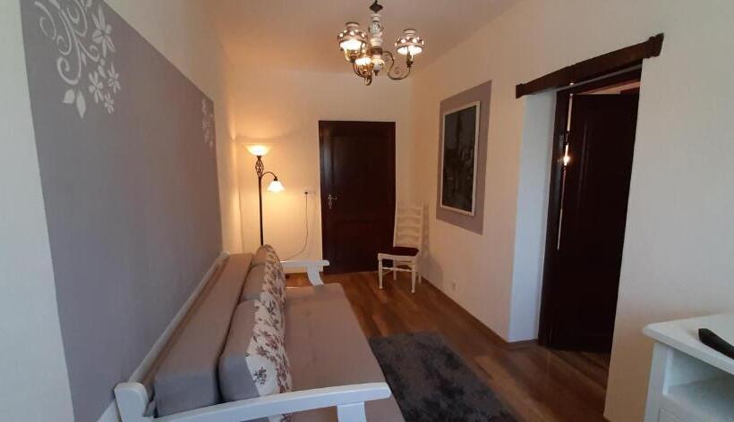 1 Bedroom Deluxe Apartment, Gasthof Clara