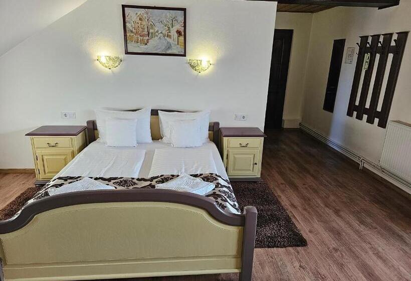 Deluxe Family Room, Gasthof Clara