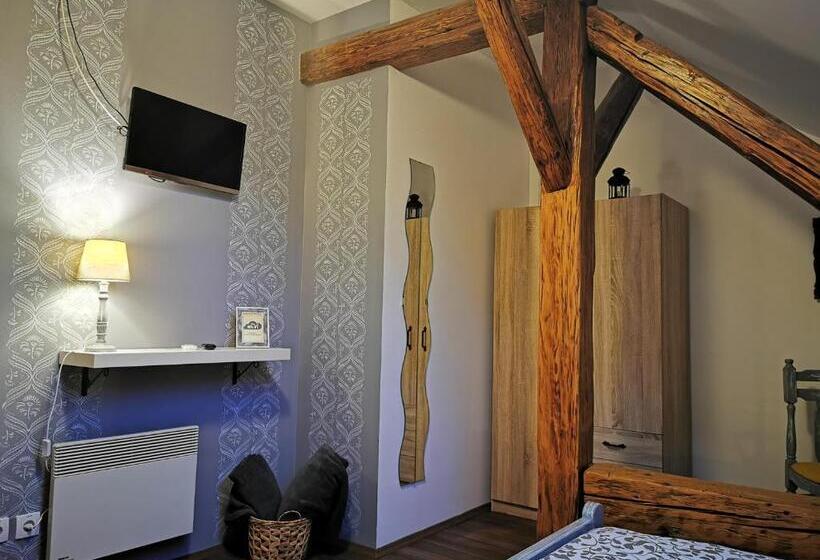 اتاق استاندارد, Guest House Relić