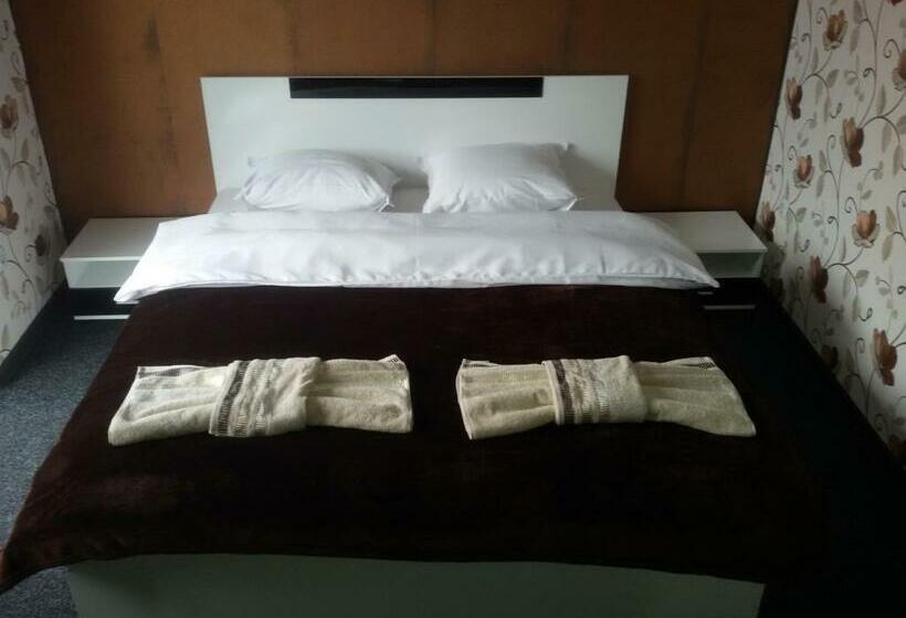 اتاق استاندارد, Guest House Tedi