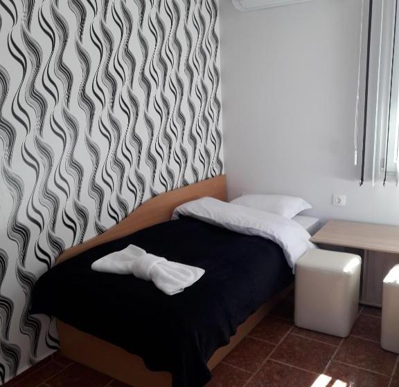 اتاق استاندارد, Guest House Tedi