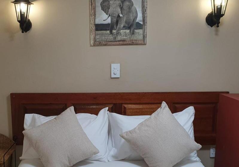 غرفة قياسية, Lani S Guest House No Loadshedding