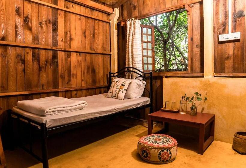 סוויטה משפחתית, Jamboree Creek Yoga