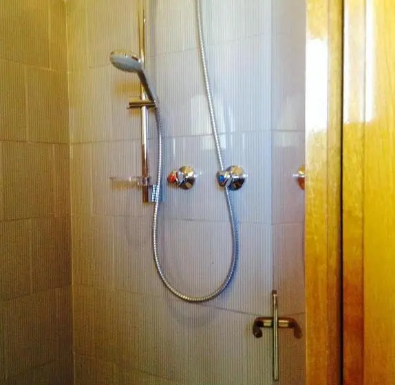 Economy Quadruple Room, Sorriso