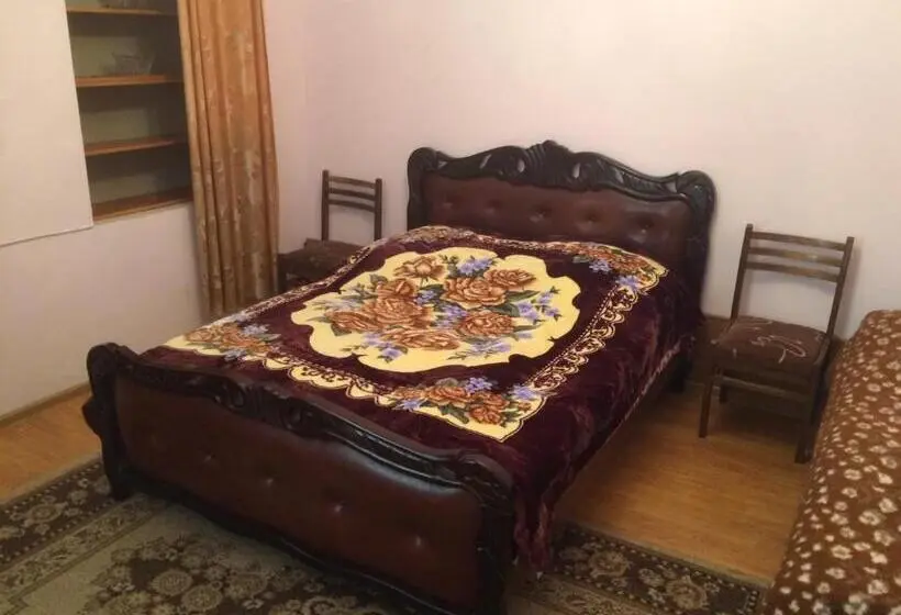 اتاق استاندارد, Gokor B&b