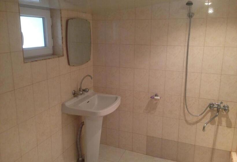 Номер Стандарт, Gokor B&b