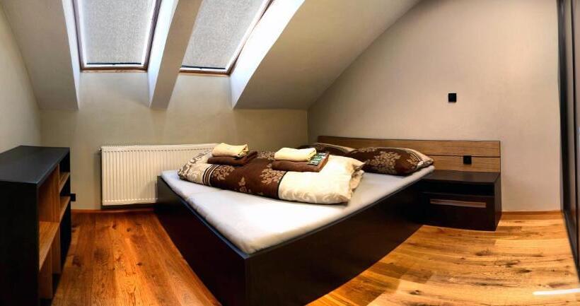 Casa 4 Camere da Letto, Resort Mezná