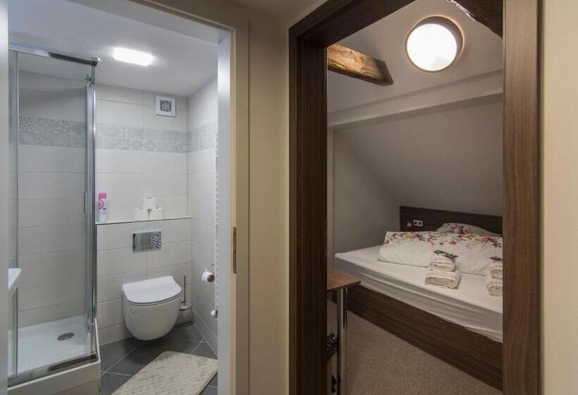 Camera Familiare, Resort Mezná