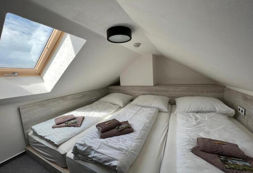 Appartamento 1 Camera da Letto, Resort Mezná