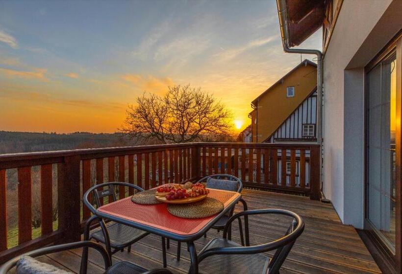 Casa 4 Camere da Letto, Resort Mezná