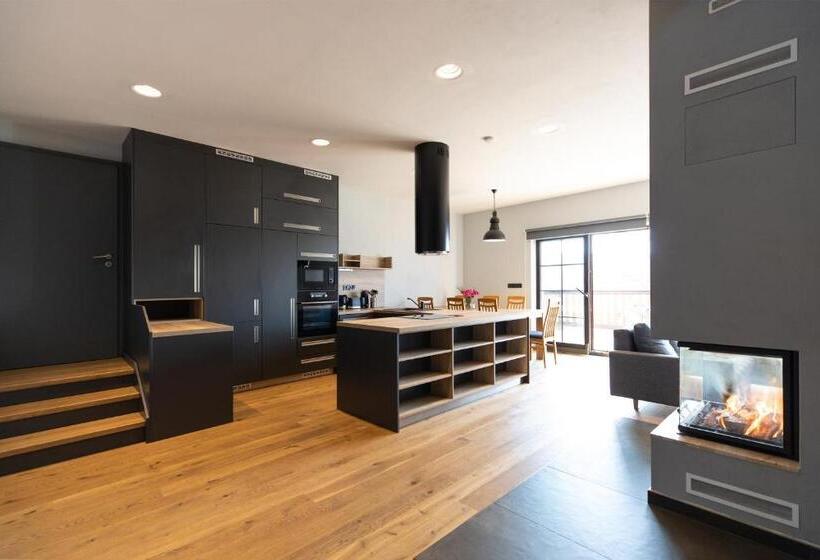 Casa 4 Camere da Letto, Resort Mezná