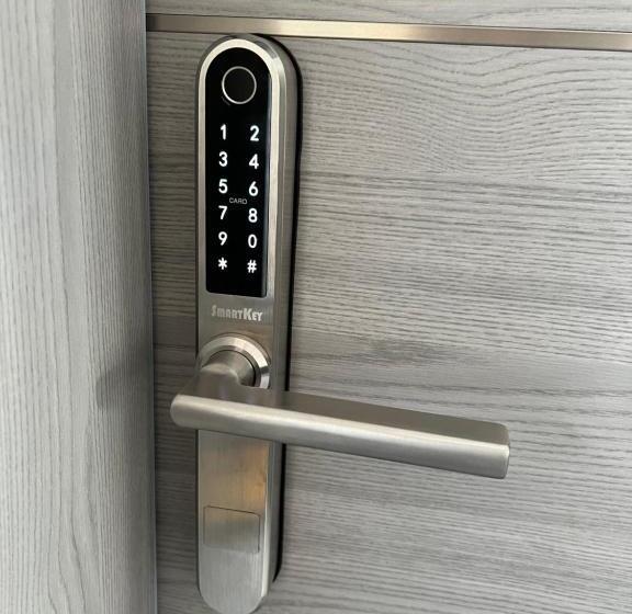 Camera Quadrupla Standard, Resort Mezná