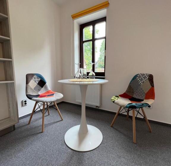 Camera Quadrupla Standard, Resort Mezná