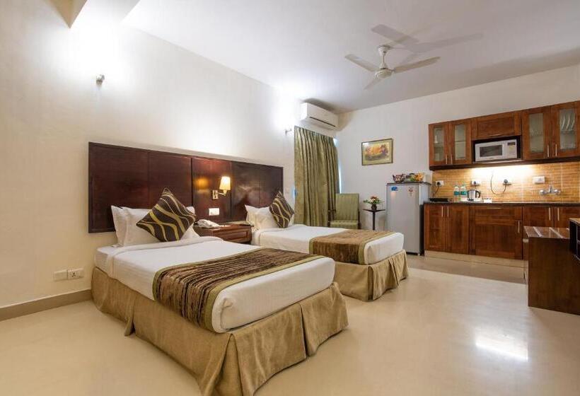 Студия Стандарт, Rosewood Apartment Hotel Pantnagar