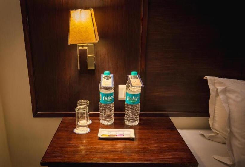 Апартаменты 1 Спальня, Rosewood Apartment Hotel Pantnagar