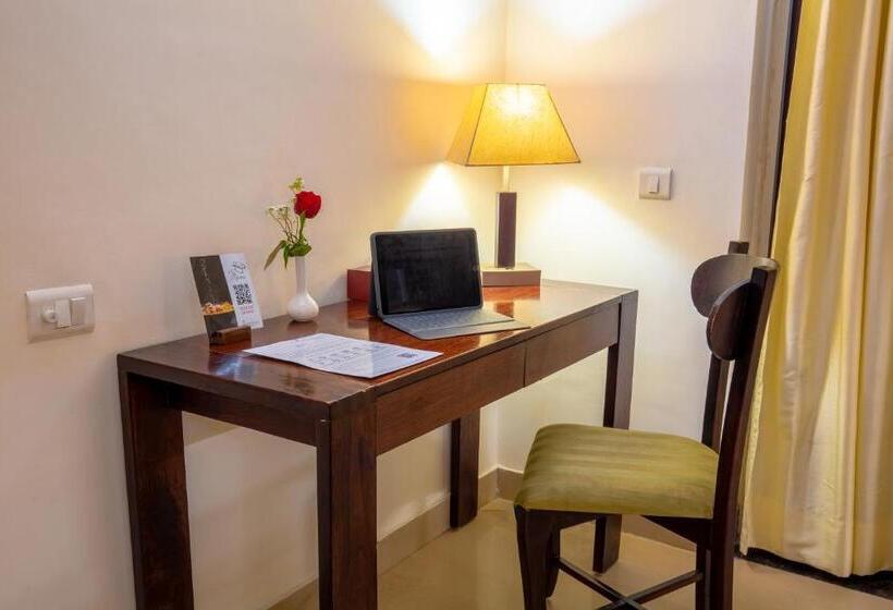 Апартаменты 1 Спальня, Rosewood Apartment Hotel   Pantnagar