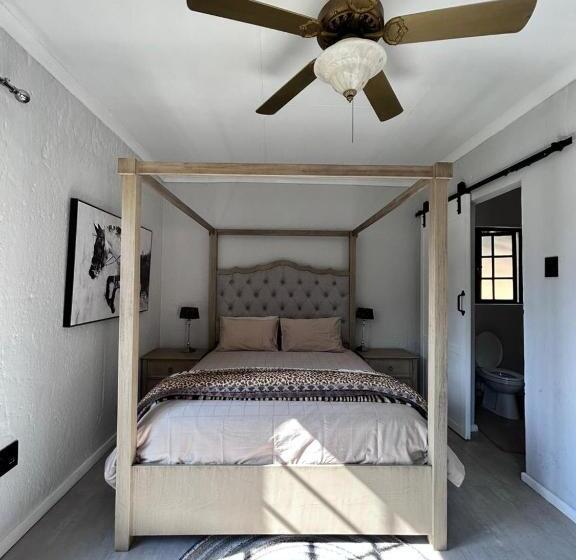 شاليه سوبيريور غرفة نوم واحدة, Silver Mist Resort, Haenertsburg